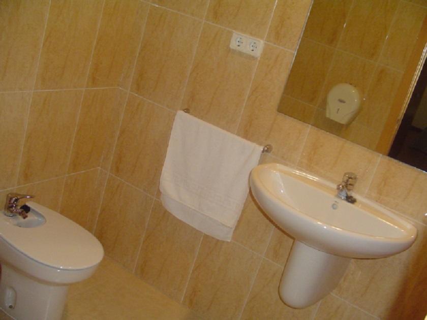 Hostal Vimar La Llosa 외부 사진
